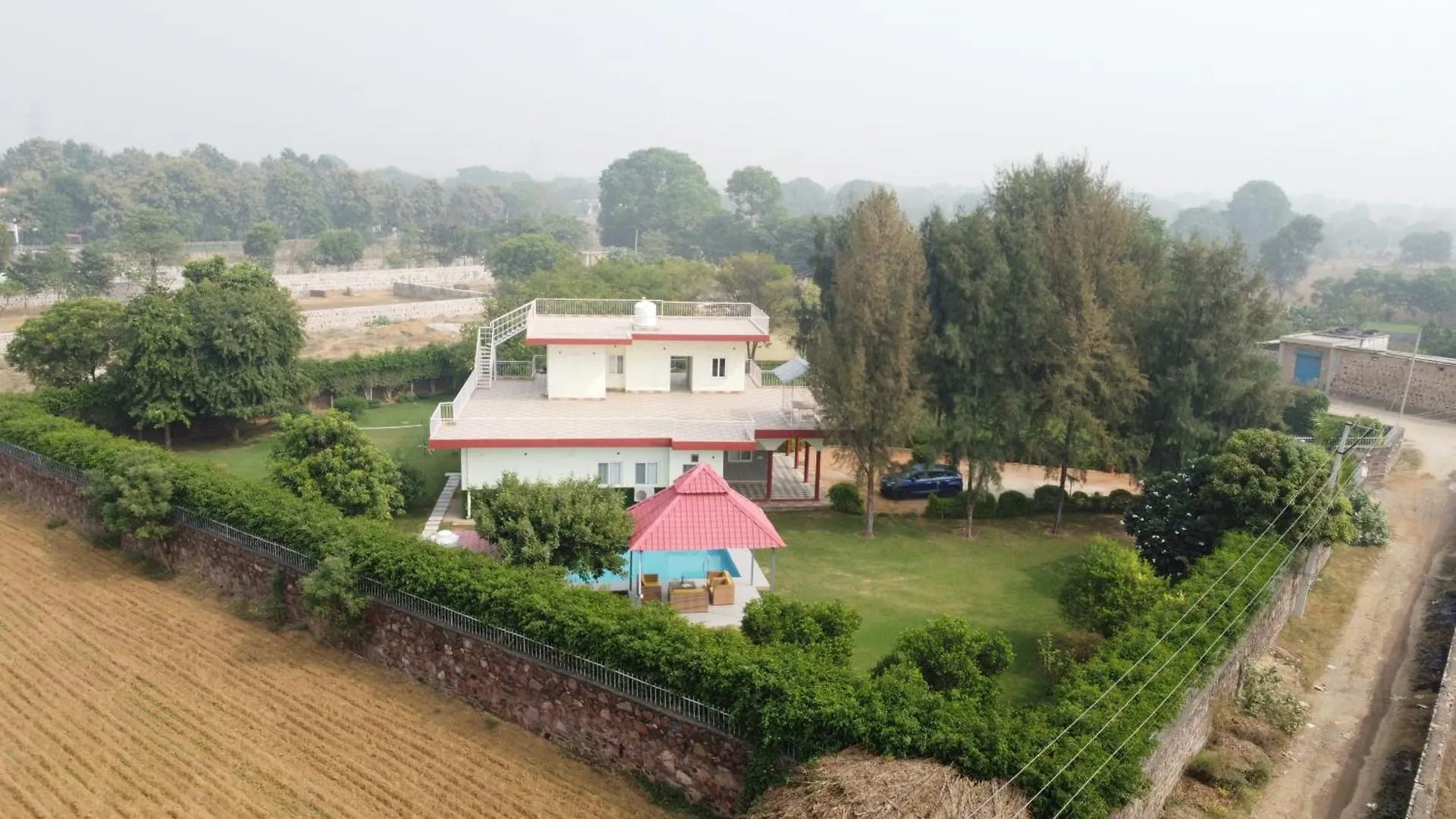 Alaya Stays 4Bhk Farmhouse With Pvt Pool & Garden - Manesar Gurgaon